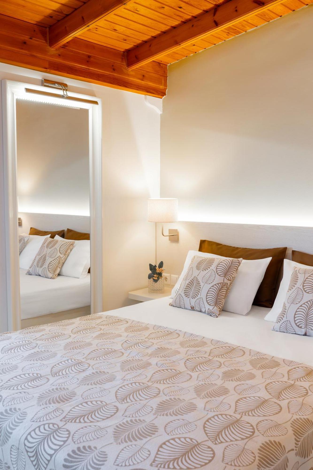 Athos Guest House Pansion Ouranoupoli Eksteriør billede